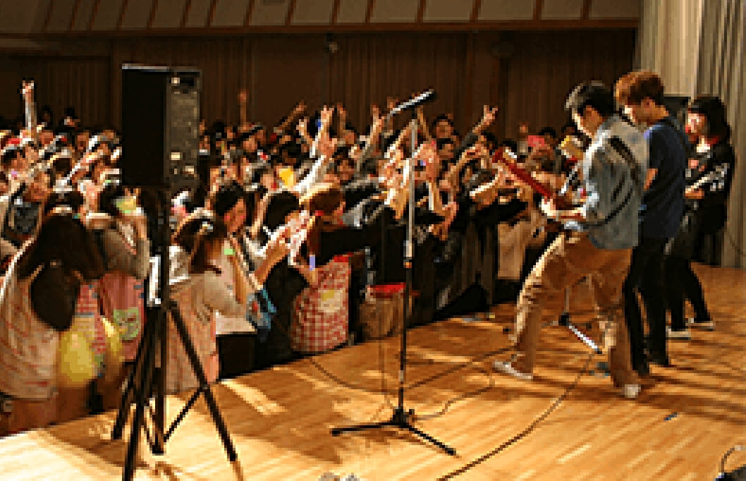軽音楽部